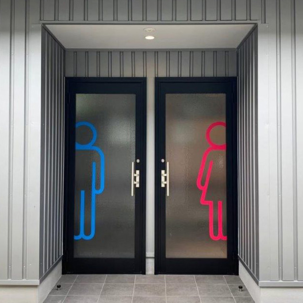 「住宅のような社員専用トイレ」